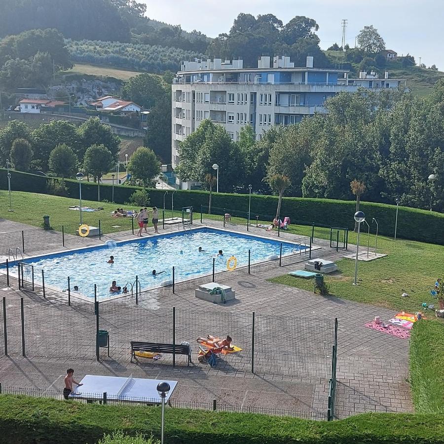 Soleado Piso Con Garaje Y Piscina A 8' Centro Lejlighed Castro Urdiales Eksteriør billede