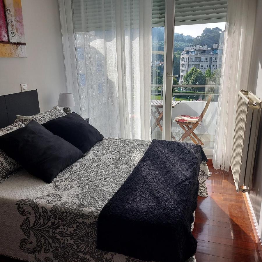Soleado Piso Con Garaje Y Piscina A 8' Centro Lejlighed Castro Urdiales Eksteriør billede